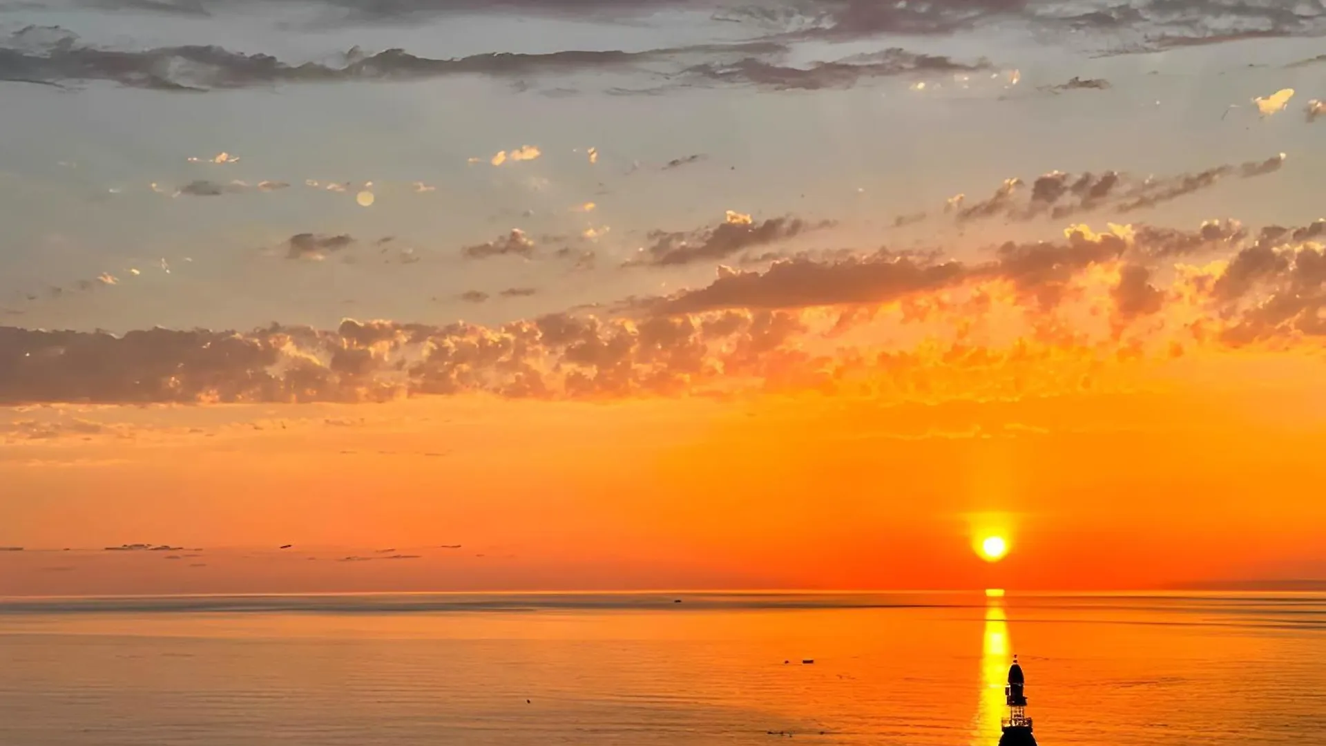Batumi Seaview Orbi City Aparthotel 0*,  Georgia
