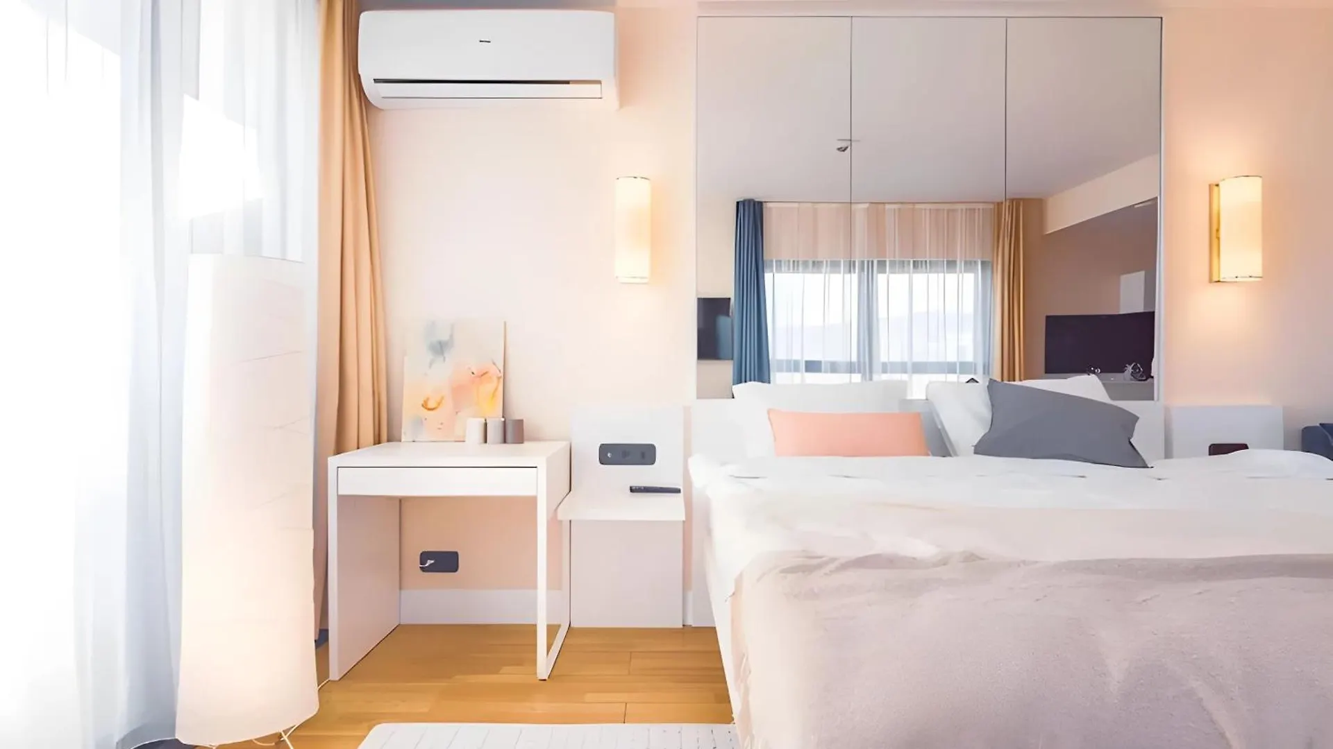 Batumi Seaview Orbi City Aparthotel 0*,
